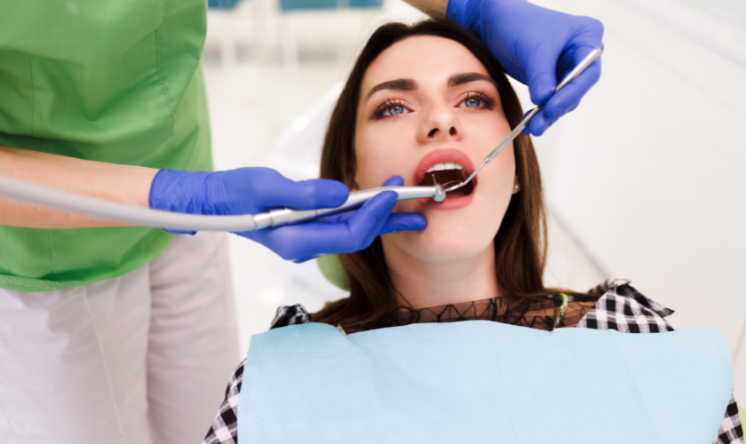 How to Choose the Right Cosmetic Dentist